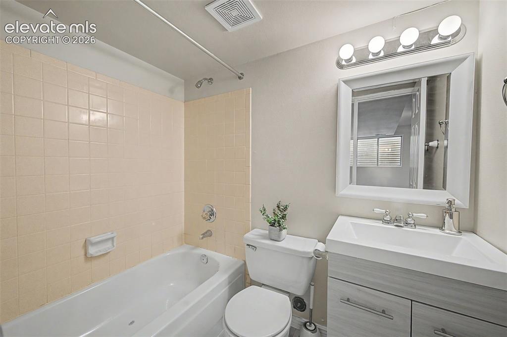 3760 Catalpa Drive Colorado Springs CO 80907