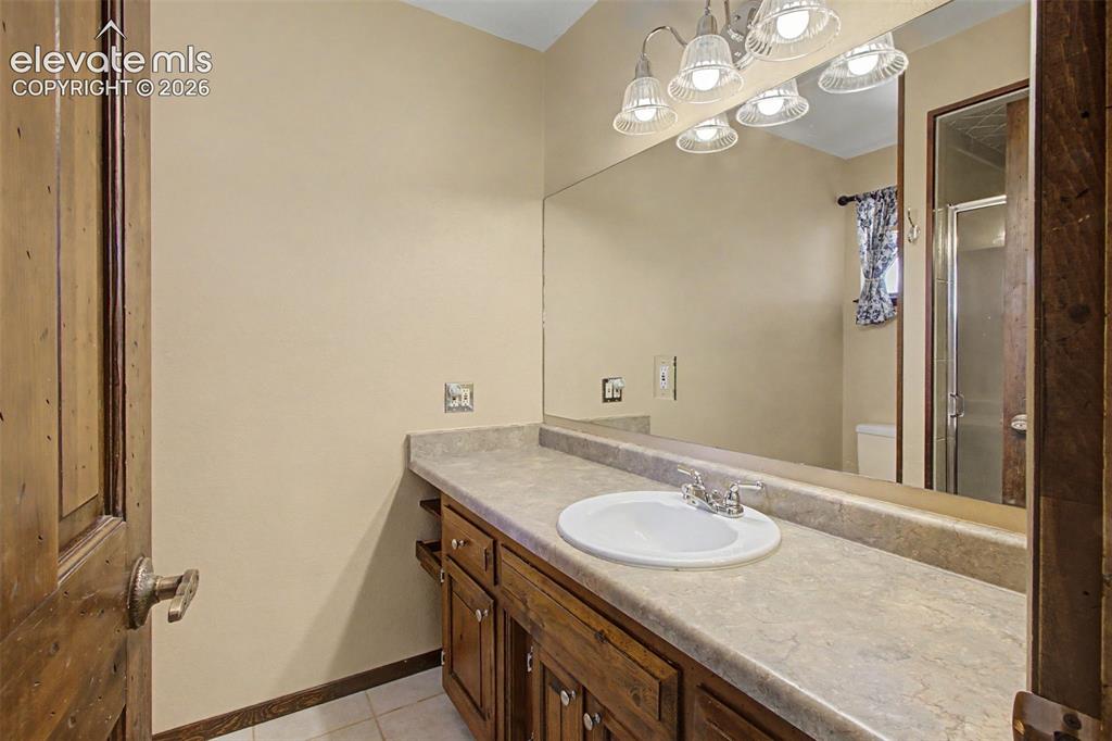 1335 Apple Lane Penrose CO 81240