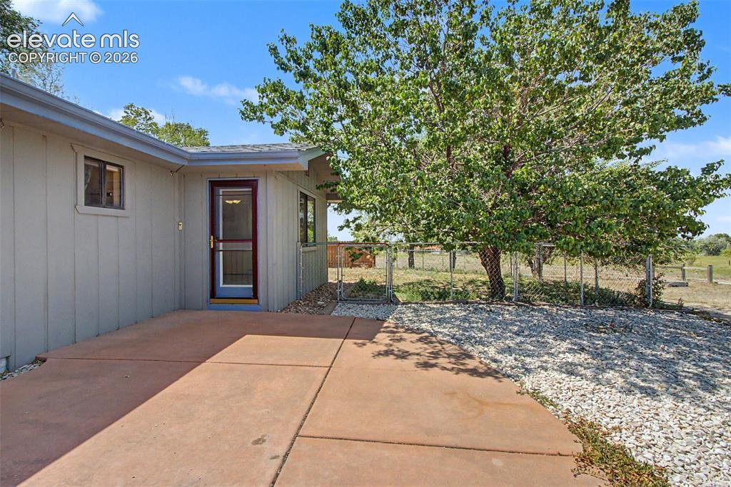 1335 Apple Lane Penrose CO 81240