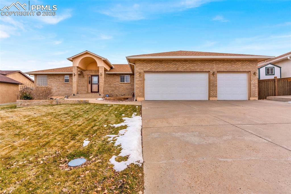 8 Pasadena Drive Pueblo CO 81005
