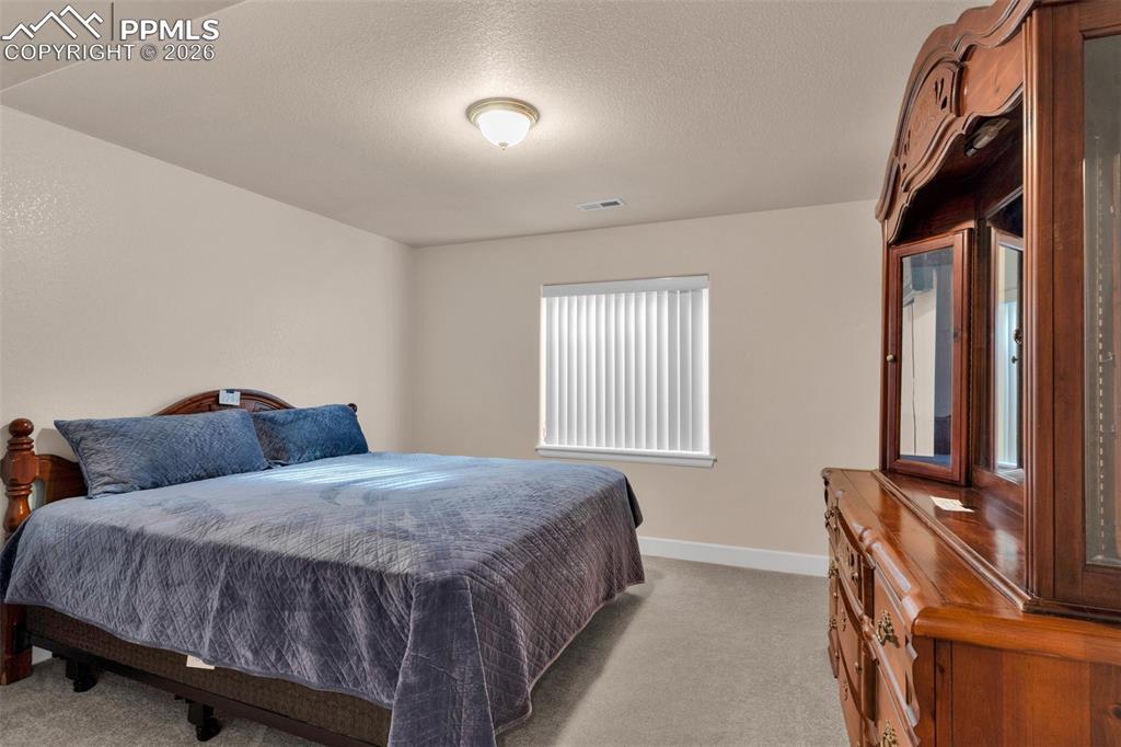 8 Pasadena Drive Pueblo CO 81005