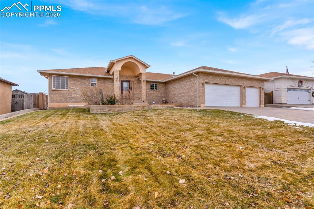 8 Pasadena Drive Pueblo CO 81005