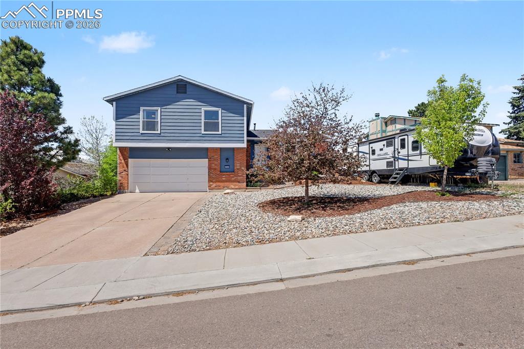 2568 Legend Drive Colorado Springs CO 80920