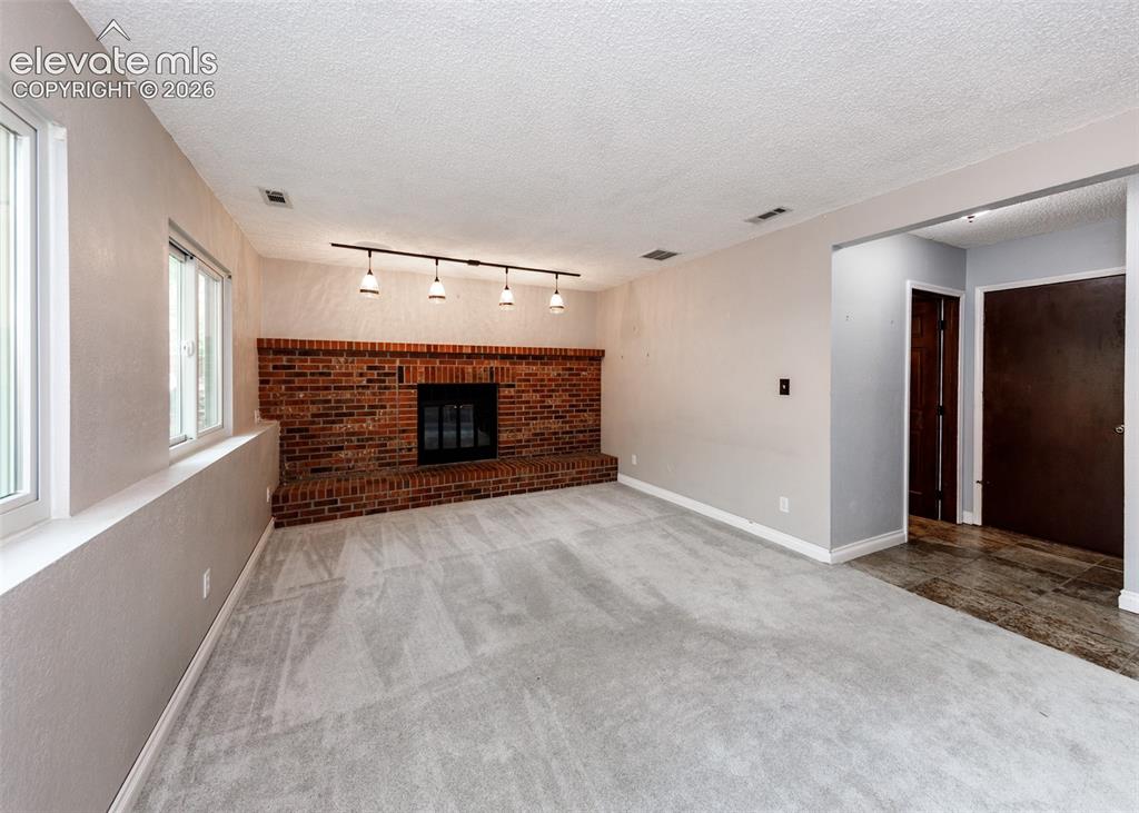 5255 Farm Ridge Place Colorado Springs CO 80917
