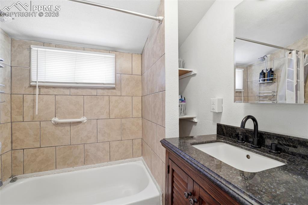 112 Gale Avenue Pueblo CO 81004