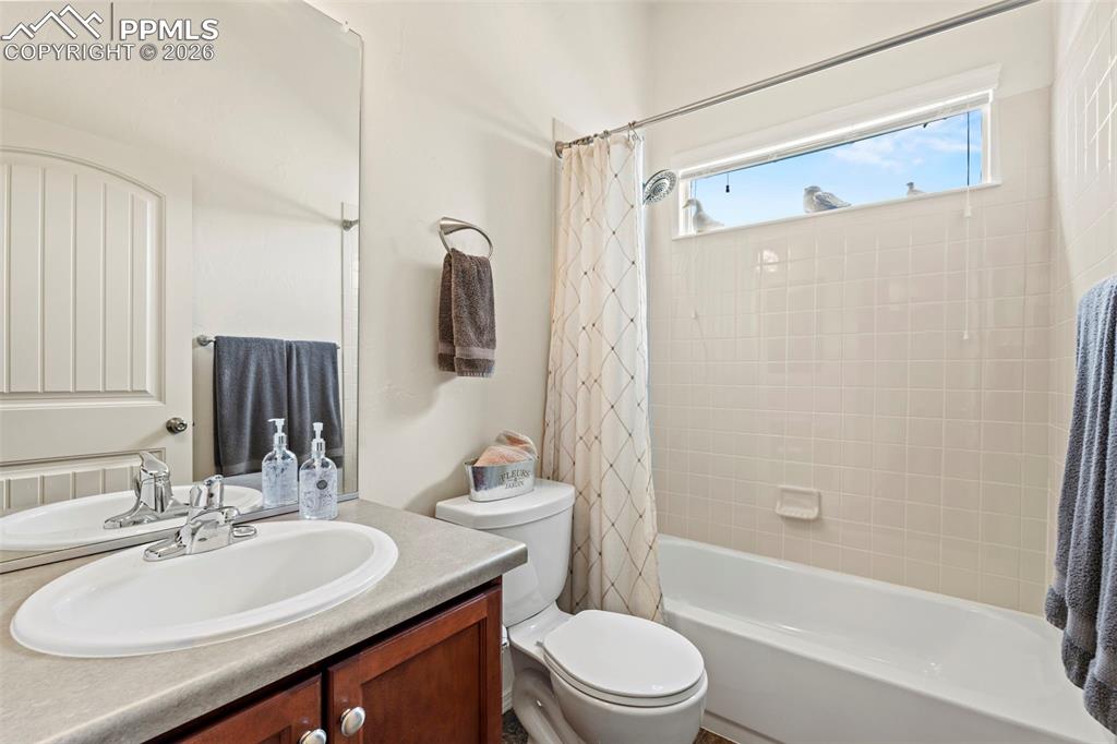 6707 Issaquah Drive Colorado Springs CO 80923