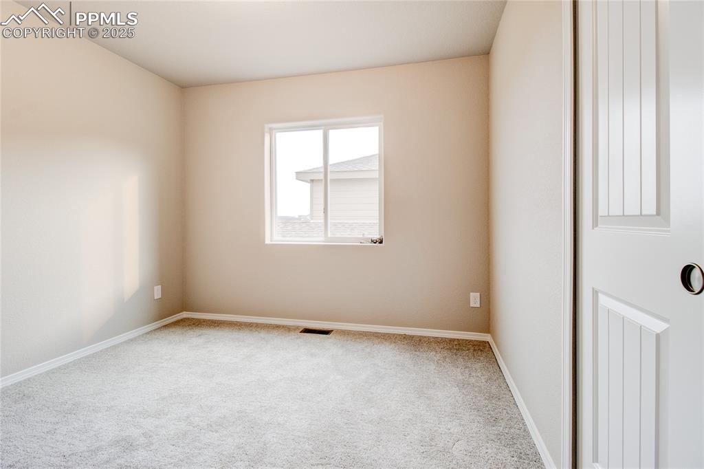 8552 Perkins Lane Colorado Springs CO 80920
