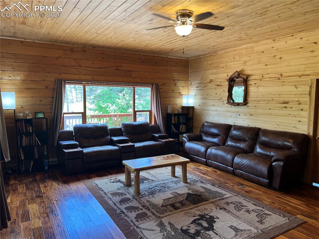 87 Thompson Road La Veta CO 81055