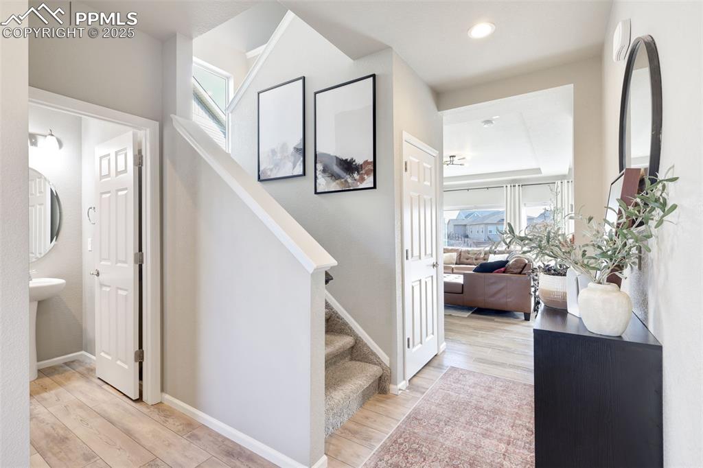 7211 Sedgerock Lane Colorado Springs CO 80927