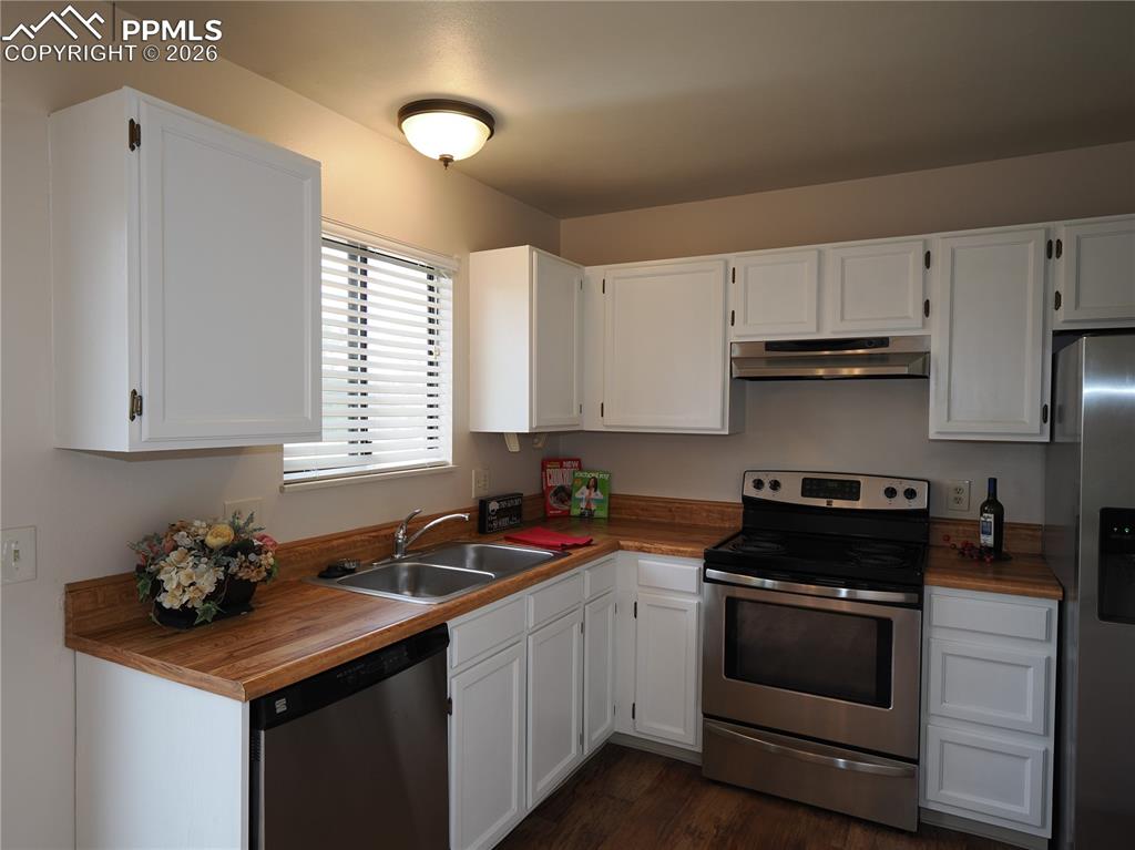 7557 Stampede Drive Colorado Springs CO 80920