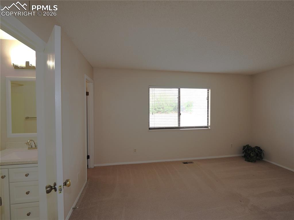 7557 Stampede Drive Colorado Springs CO 80920