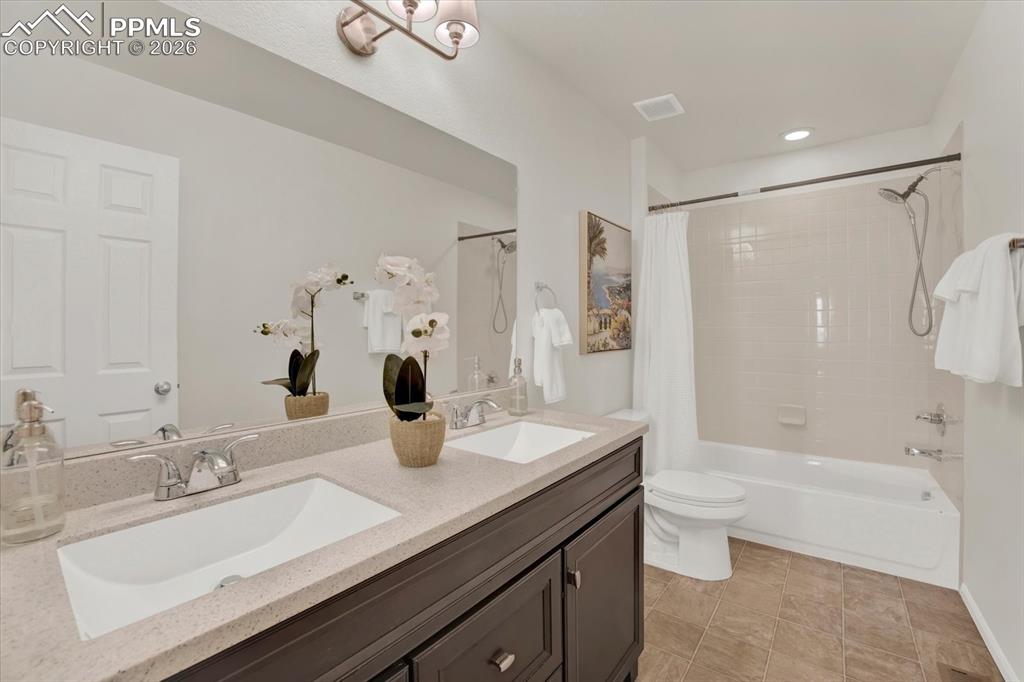 7106 Golden Acacia Lane Colorado Springs CO 80927