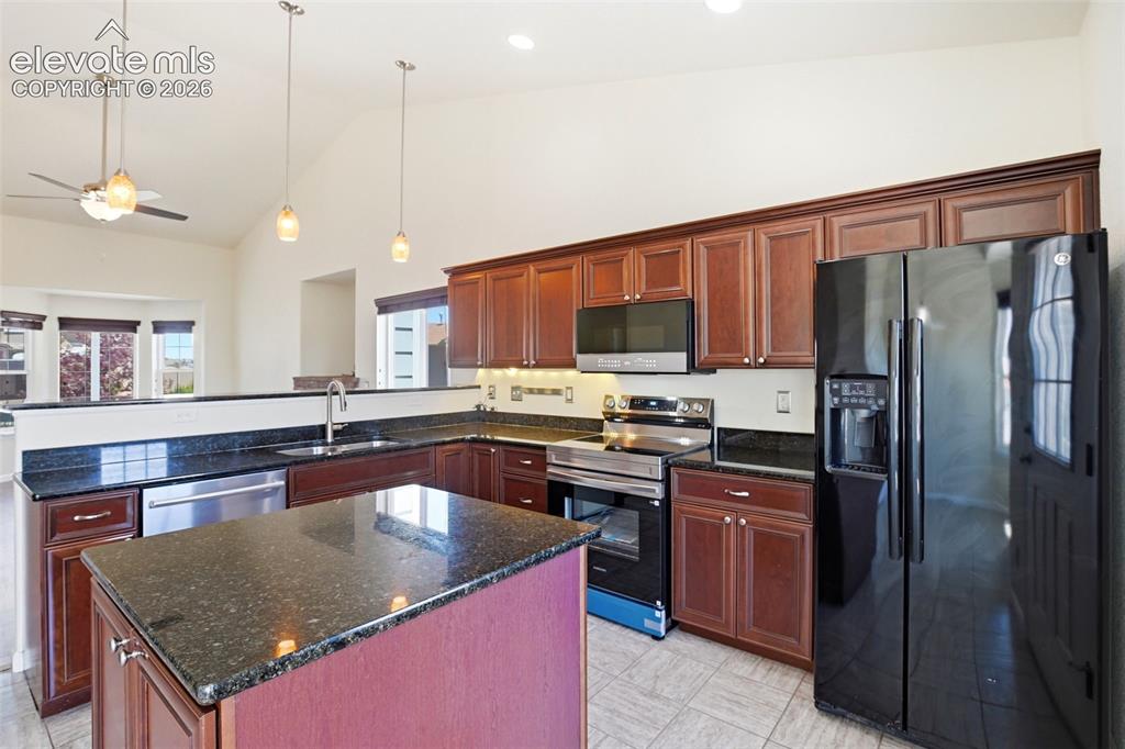 7806 Dutch Loop Colorado Springs CO 80925