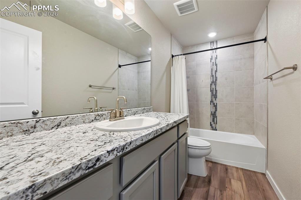 5185 Roundhouse Drive Colorado Springs CO 80925