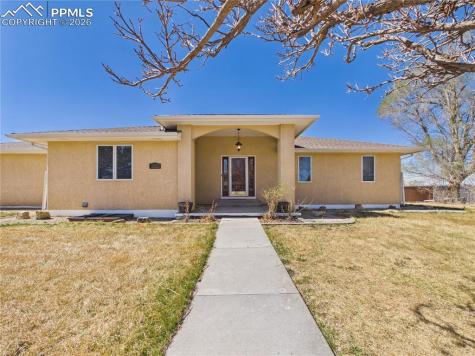 1079 Lynn Drive Pueblo CO 81006