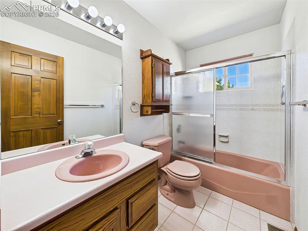 611 Q Street Penrose CO 81240