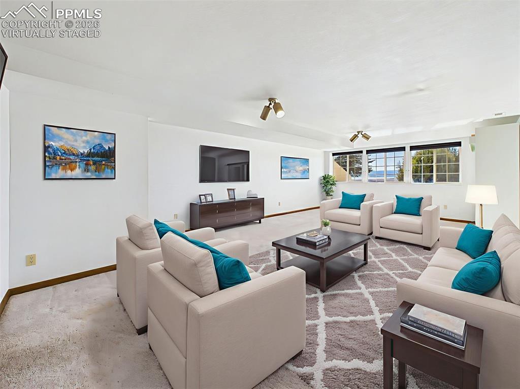 611 Q Street Penrose CO 81240