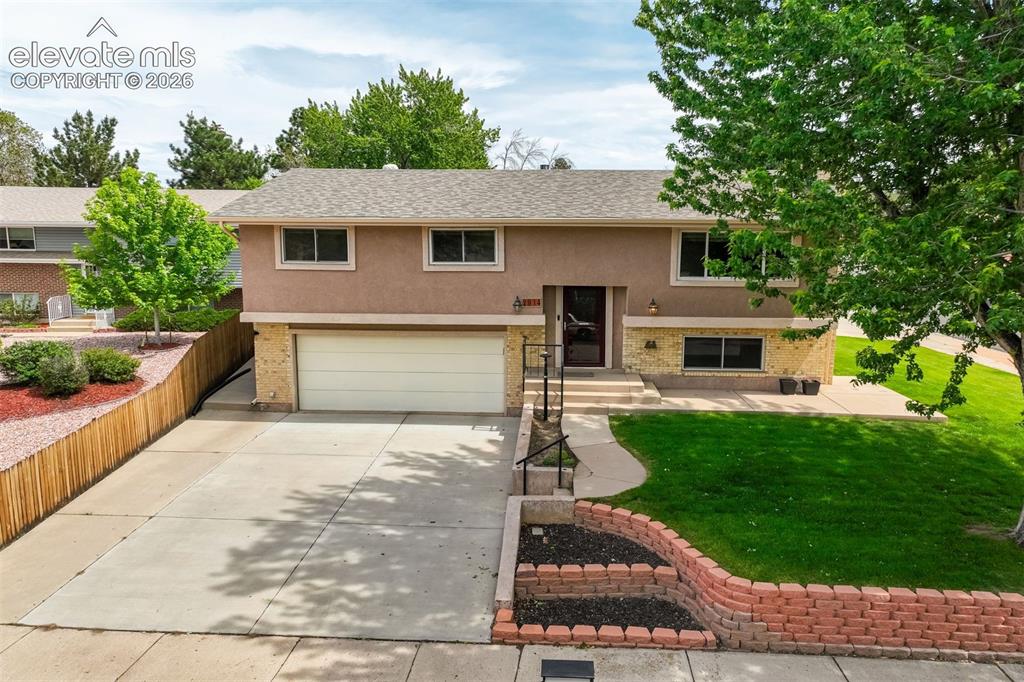2814 Ridgeglen Place Colorado Springs CO 80918