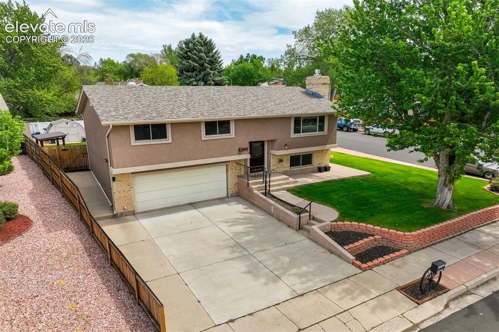 2814 Ridgeglen Place Colorado Springs CO 80918