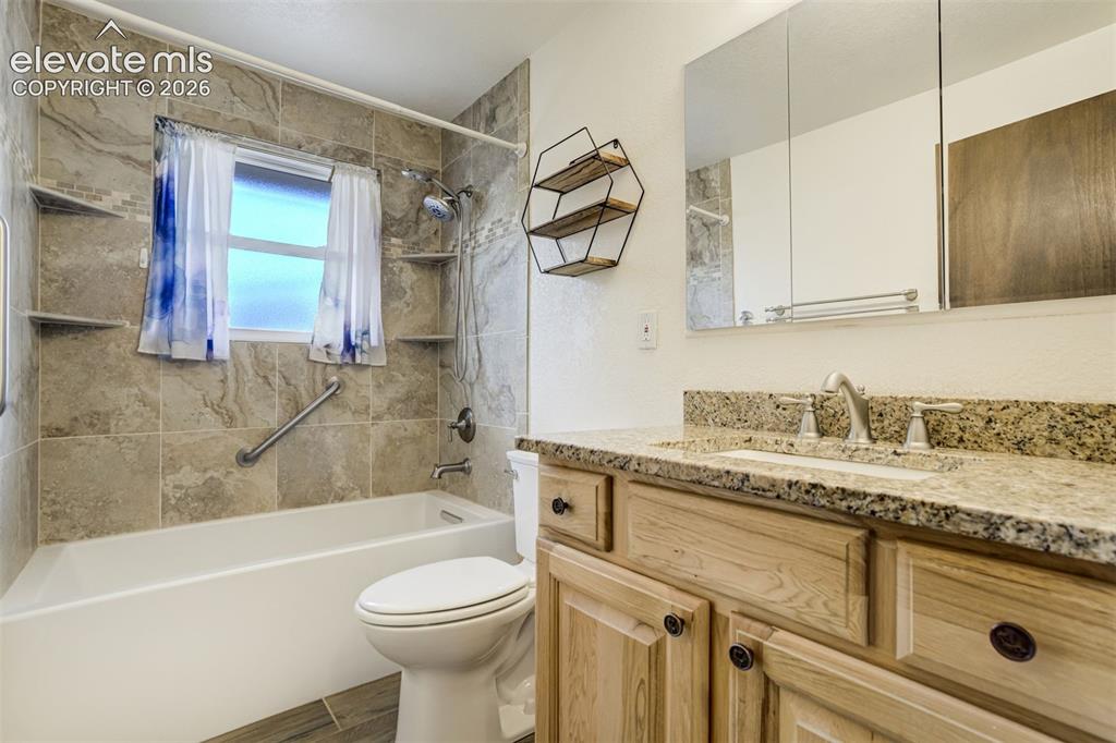 2814 Ridgeglen Place Colorado Springs CO 80918