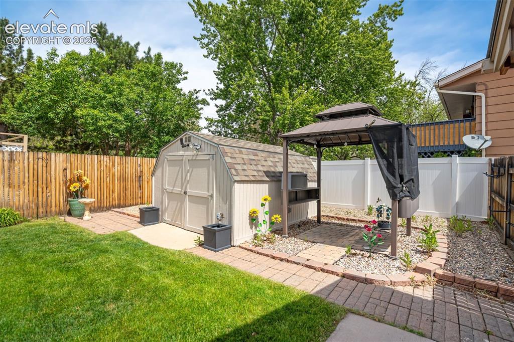 2814 Ridgeglen Place Colorado Springs CO 80918