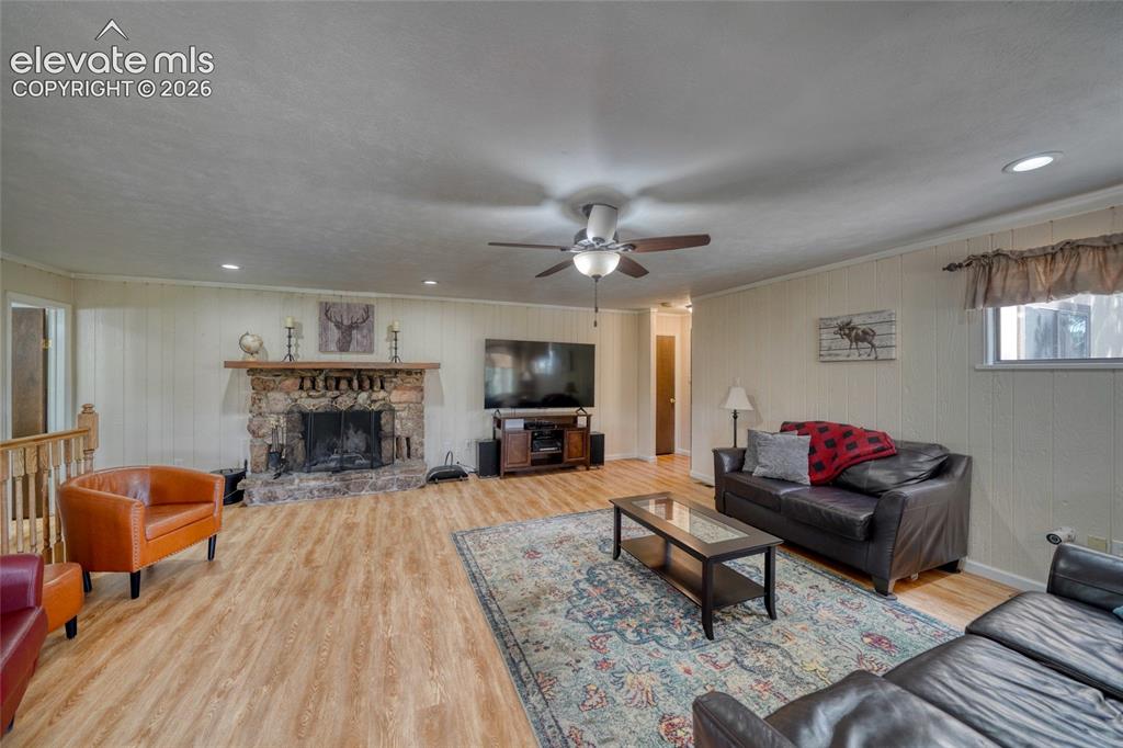 435 Phyllis Drive Florissant CO 80816