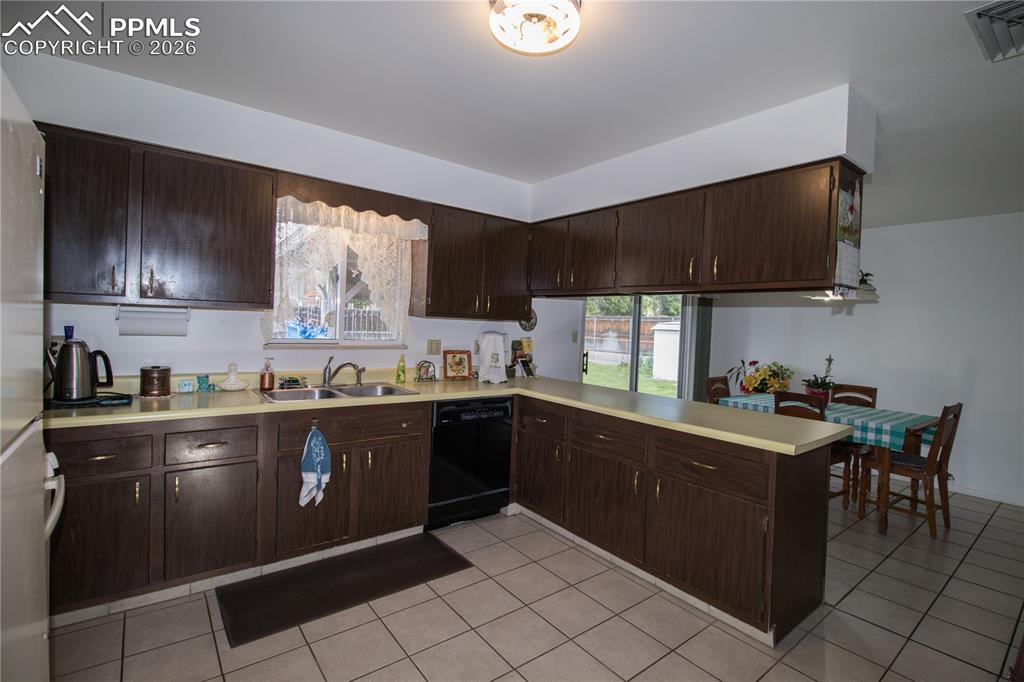 327 W Circle Drive Canon City CO 81212