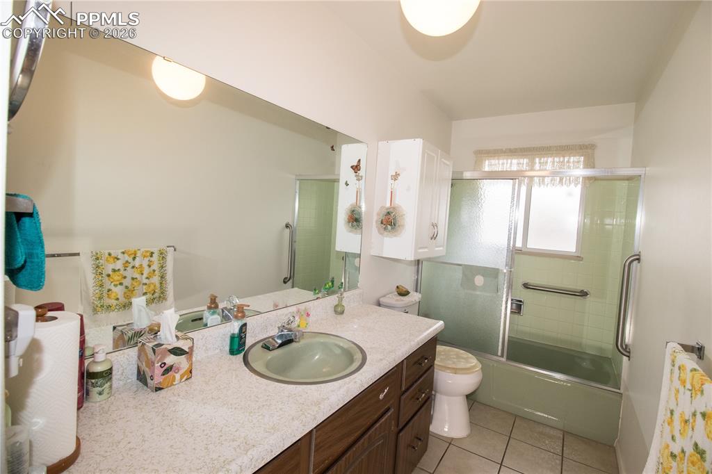 327 W Circle Drive Canon City CO 81212