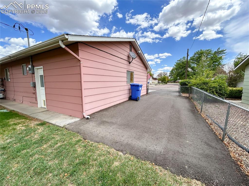 327 W Circle Drive Canon City CO 81212