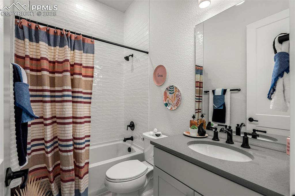 6677 Thimble Court Colorado Springs CO 80924