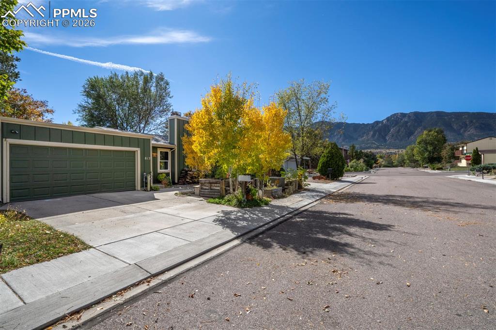 813 San Gabriel Place Colorado Springs CO 80906