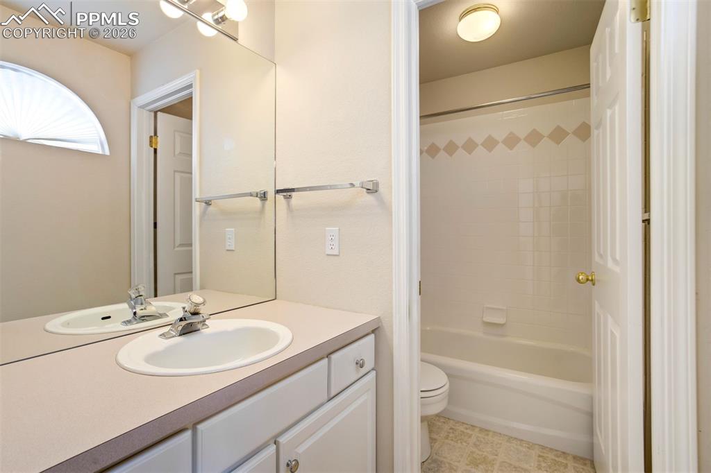 5165 Sevenoaks Drive Colorado Springs CO 80919