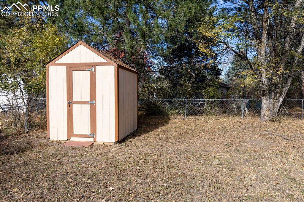 3932 Pearl Drive Colorado Springs CO 80918