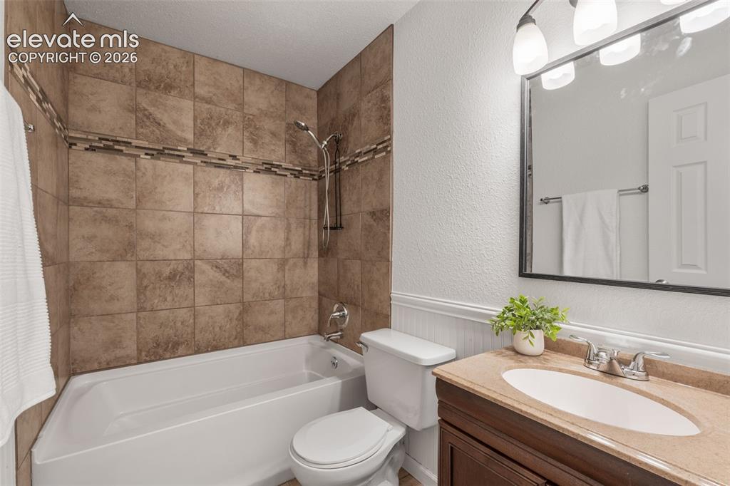 1615 Baylor Drive Colorado Springs CO 80909