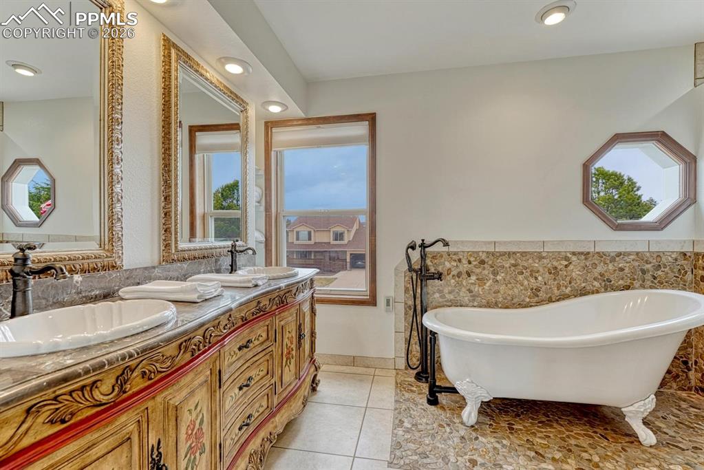 135 Palm Springs Drive Colorado Springs CO 80921