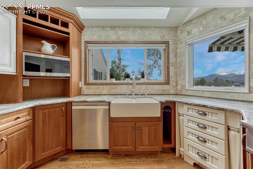 135 Palm Springs Drive Colorado Springs CO 80921