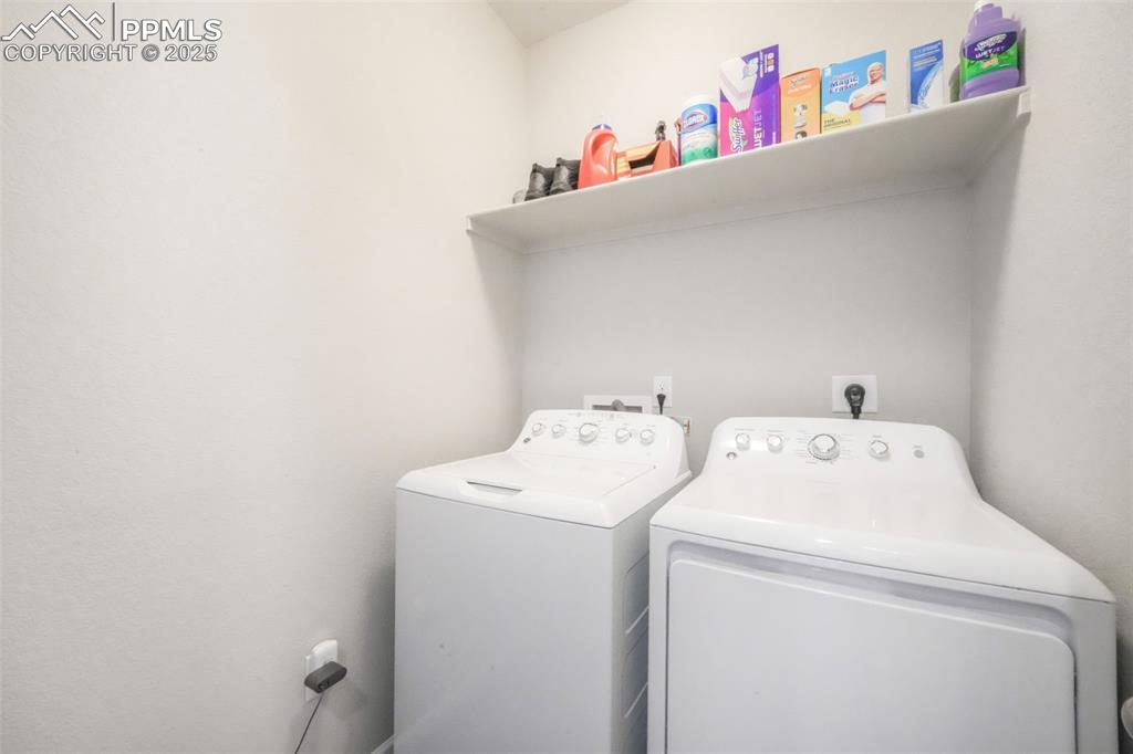 182 Vista Cliff Circle Castle Rock CO 80104