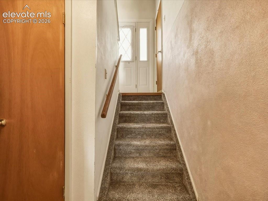 827 Squire Street Colorado Springs CO 80911