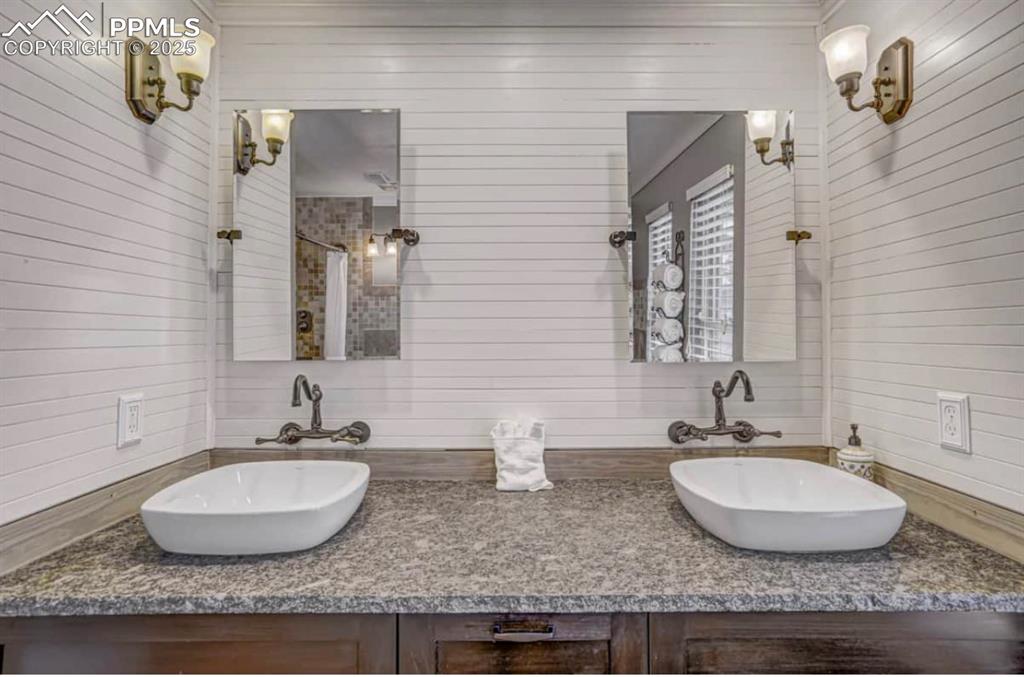 4410 Valencia Circle Colorado Springs CO 80917