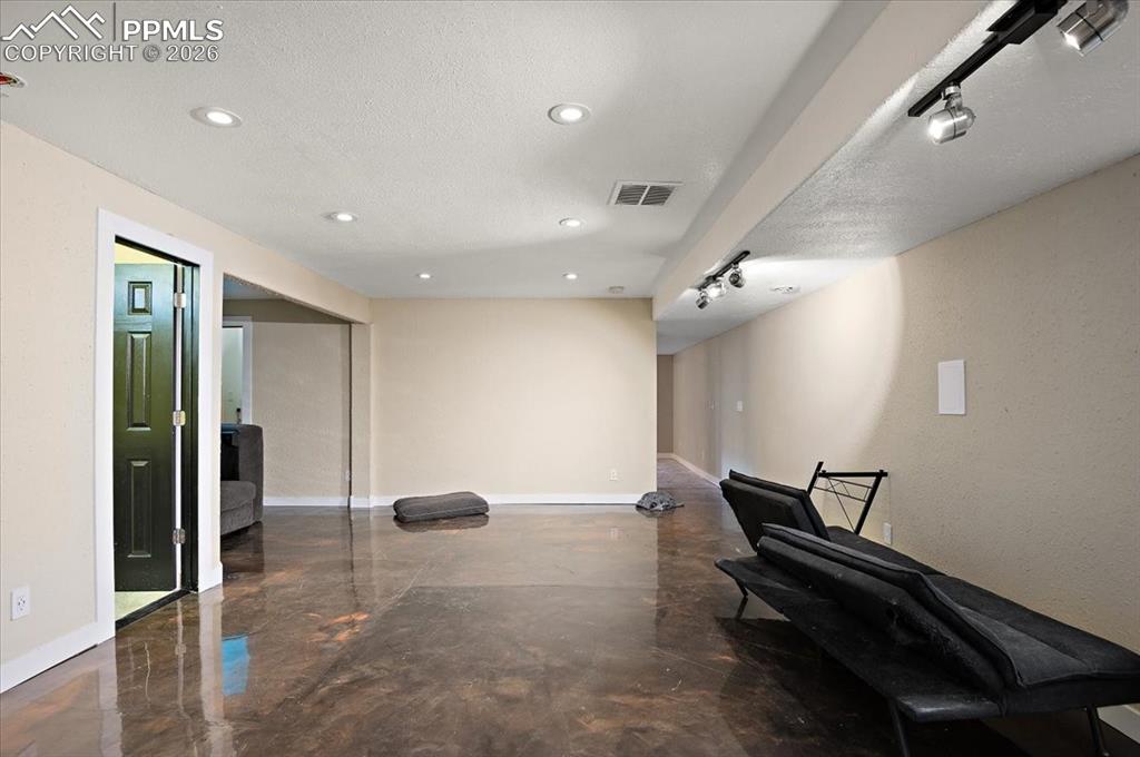 1313 N Blue Lake Lane Pueblo CO 81007