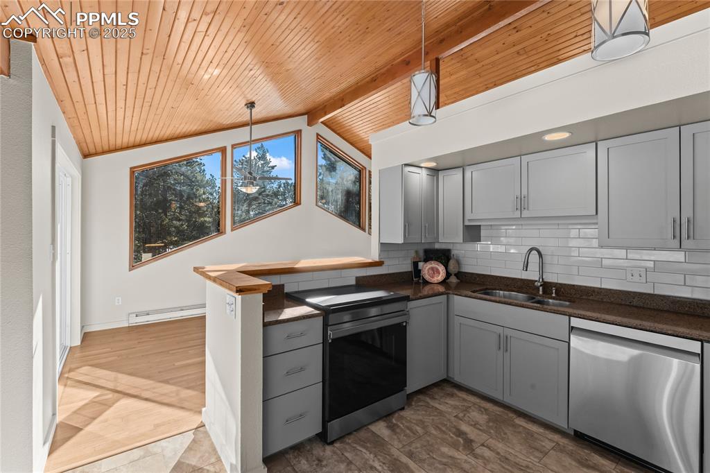 192 Ridge Drive Woodland Park CO 80863