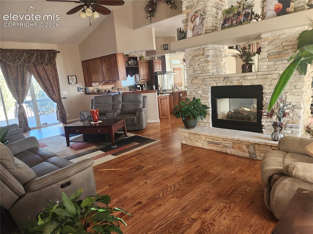 449 S Siesta Lane Pueblo CO 81007