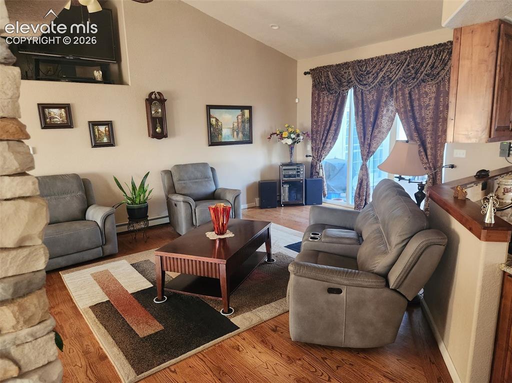 449 S Siesta Lane Pueblo CO 81007