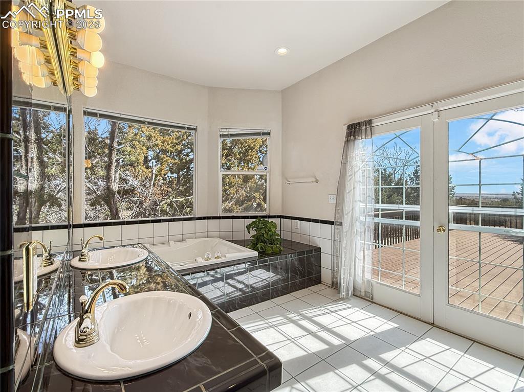 449 S Siesta Lane Pueblo CO 81007