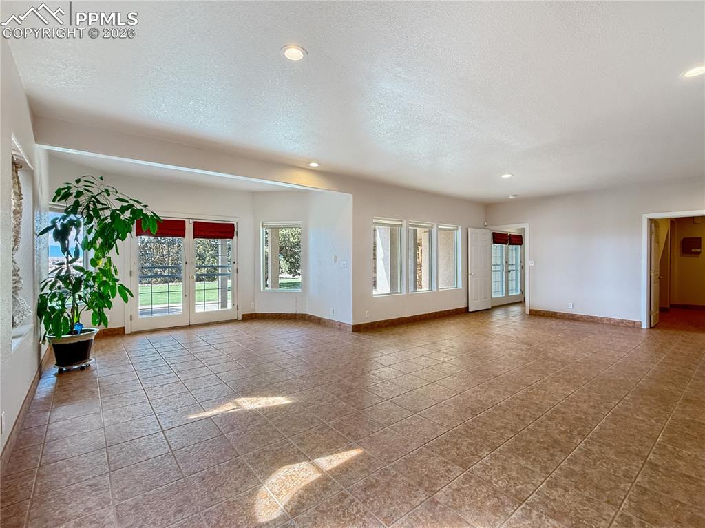 449 S Siesta Lane Pueblo CO 81007