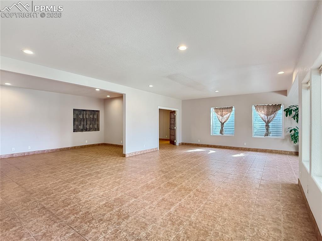 449 S Siesta Lane Pueblo CO 81007