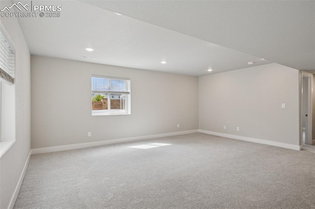 5168 Roundhouse Drive Colorado Springs CO 80925