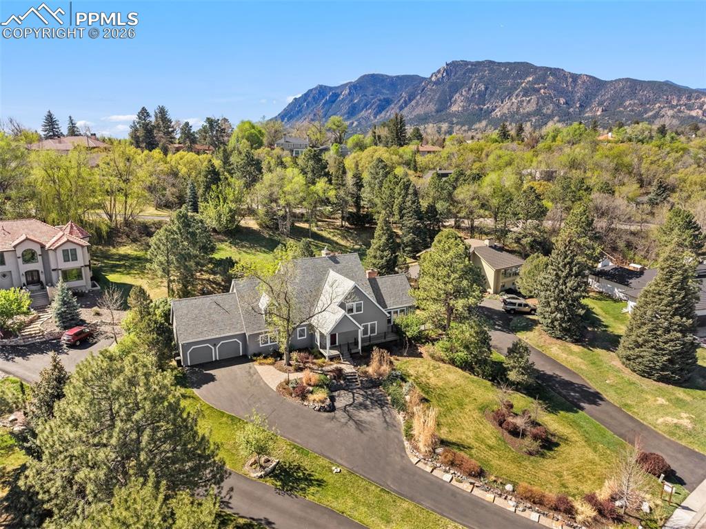 529 S Bear Paw Lane Colorado Springs CO 80906