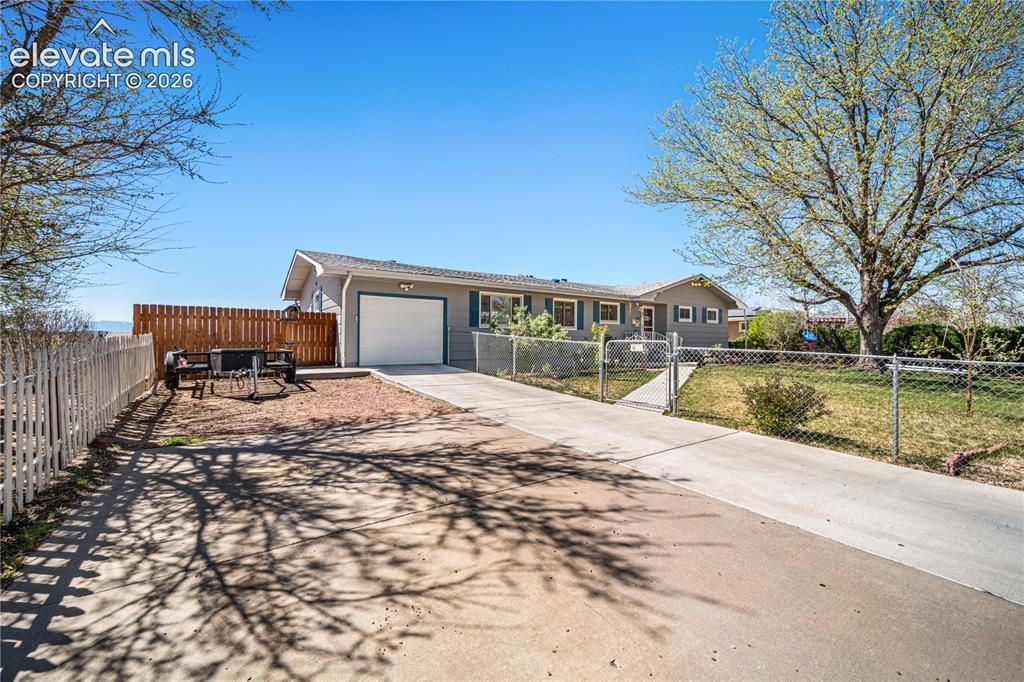 4011 Valley Drive Pueblo CO 81008