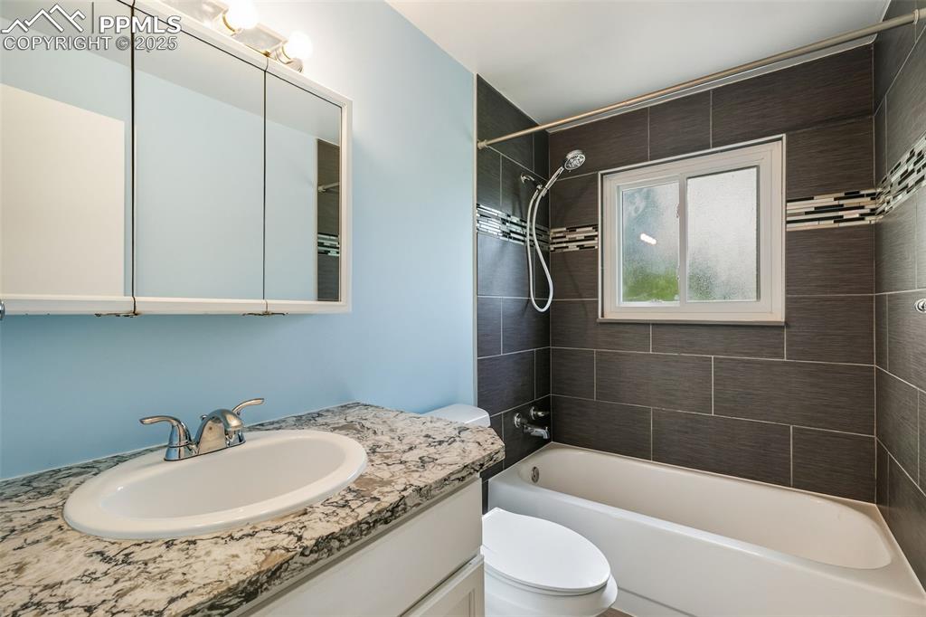1295 Sandpiper Drive Colorado Springs CO 80916
